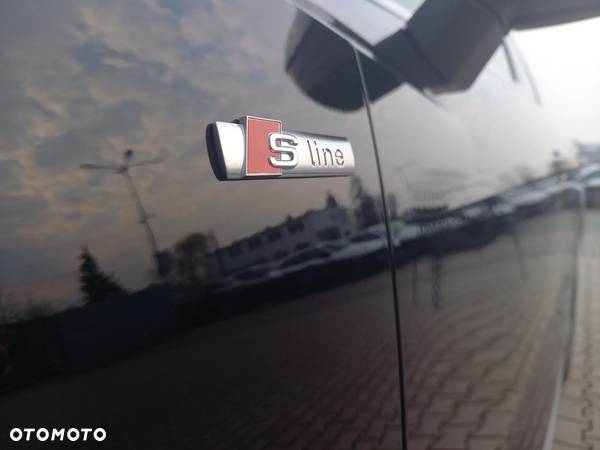 Audi Q3 35 TFSI mHEV S Line S tronic - 13