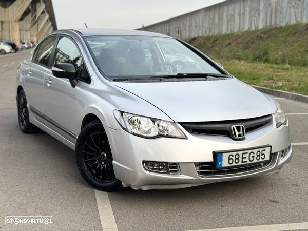 Honda Civic 1.3 DSI i-VTEC Hybrid - 1