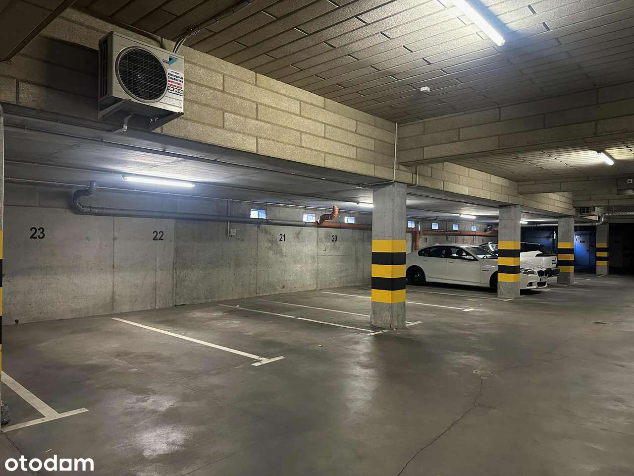 Dwupoziomowe mieszkanie z garażem w Tczewie-19