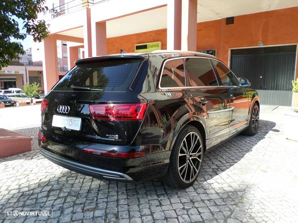 Audi Q7 3.0 TDi E-tron quattro S-line Tiptronic - 3