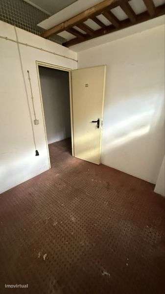 Venda/Troca de arrecadação Beato - Rua de xabregas - Grande imagem: 4/8