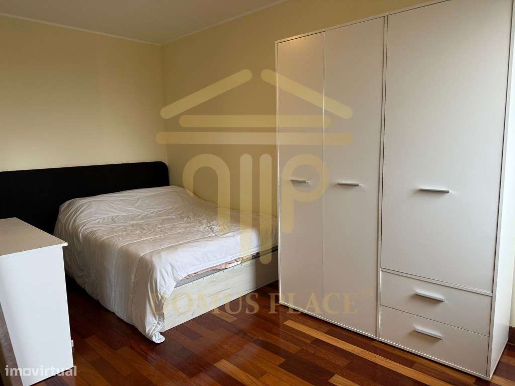 OPORTUNIDADE T1 EM LOCALIZAÇÃO PREMIUM DE LEÇA DAPALMEIRA-12