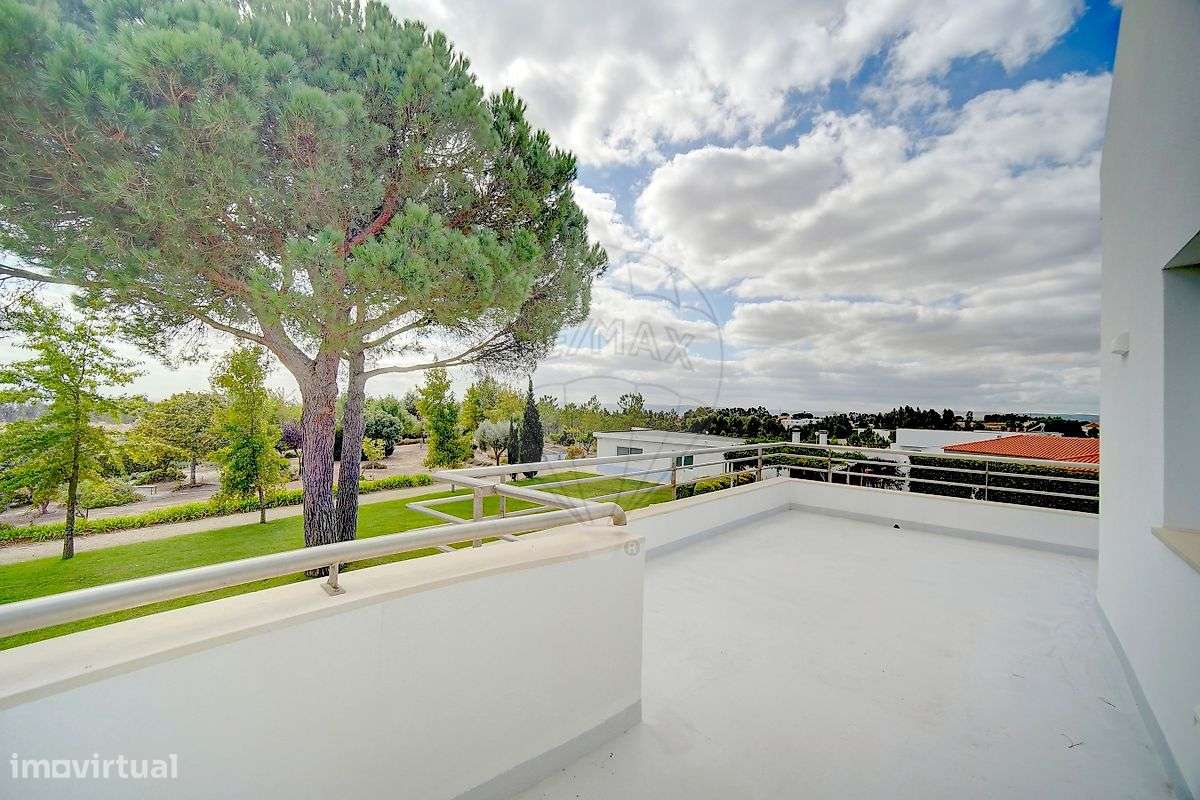 Moradia T5 para venda-30