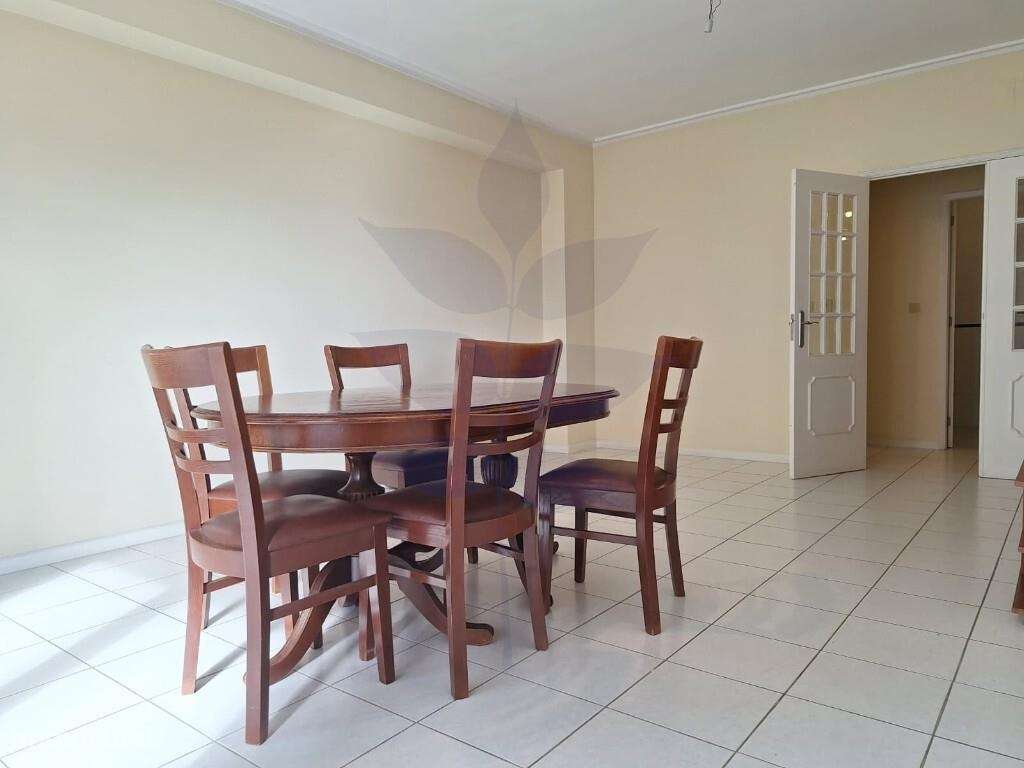 Apartamento T3 em São Victor - Mobilado e Equipado - Grande imagem: 3/27