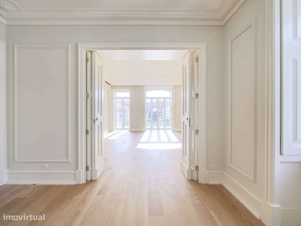 Exclusivo apartamento novo com 5 quartos (4 suites) e 4 lugares de ...-0