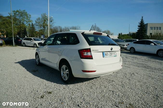 Skoda Fabia 1.0 TSI Ambition - 10