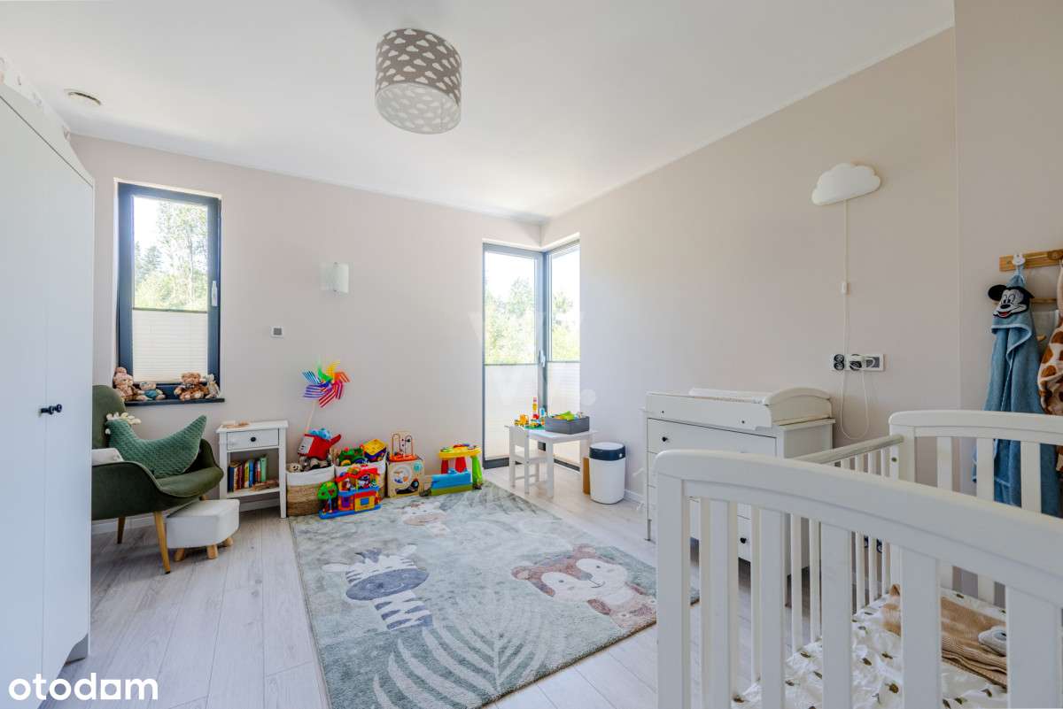 Nowoczesny bliźniak z pięknym ogrodem-10