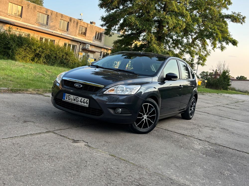 Ford Focus Mk2 (2004-2011) 1.6 16V Black Magic 2011