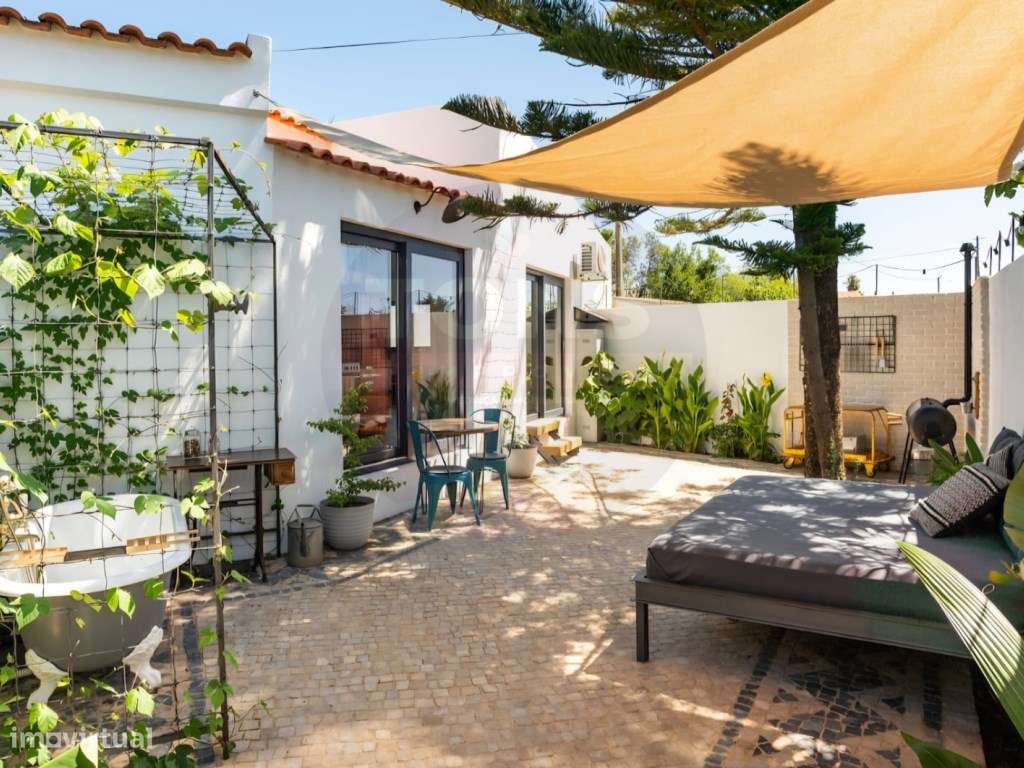 Moradia Isolada com AL-7