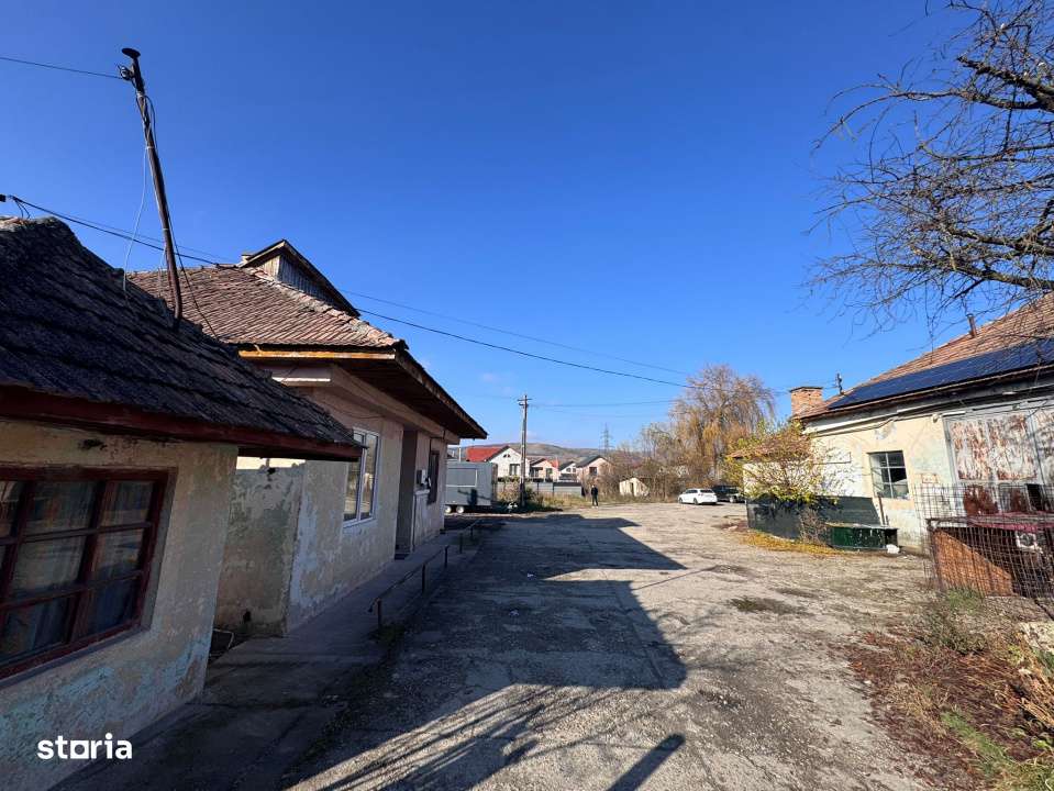 Teren + constructii, Gherla, 5000 mp Intravilan-2