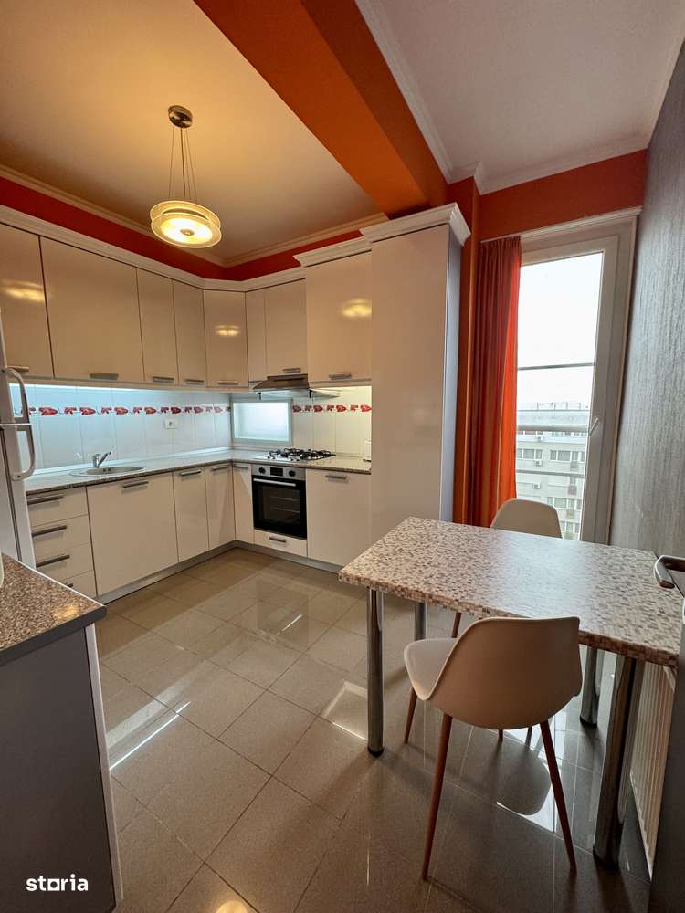 Vand apartament spatios, 3 camere, ARED-UTA-8