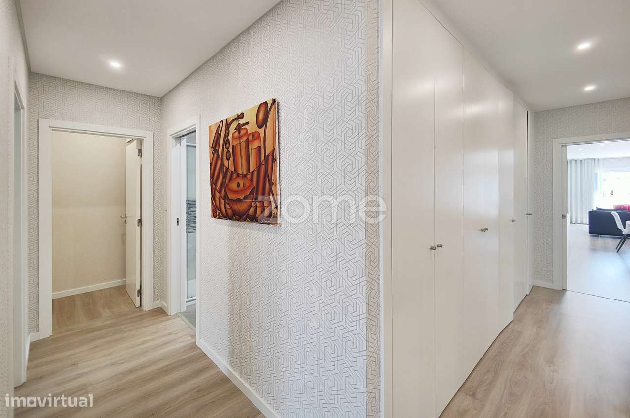 Apartamento T5 Novo em Sacavém-44