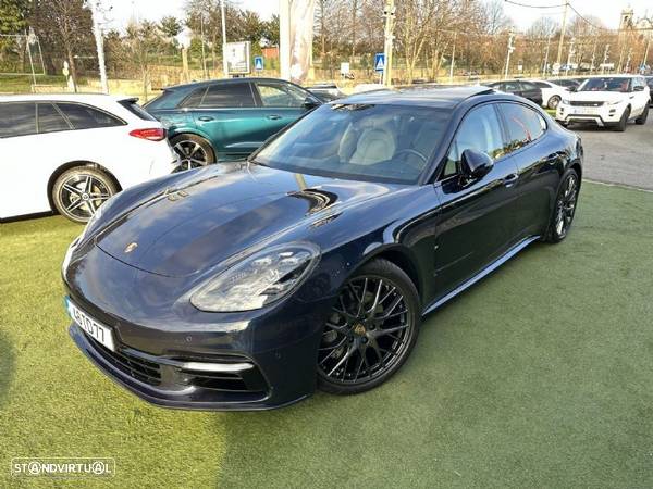 Porsche Panamera 4 S - 6