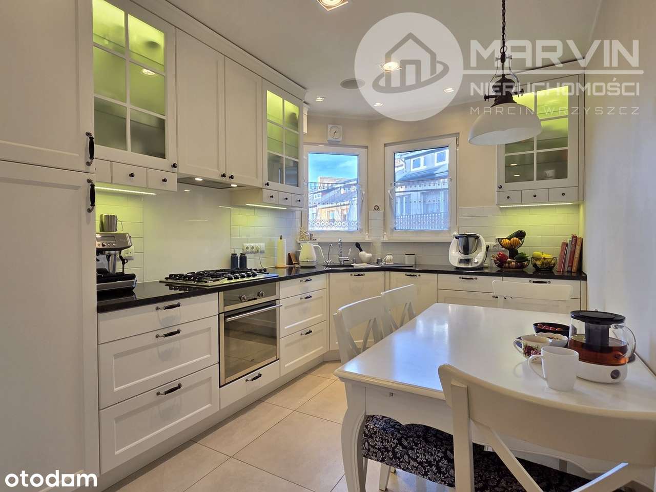 SMART HOME z garderobą, garażem i dużą piwnicą – ul. Wergiliusza-8