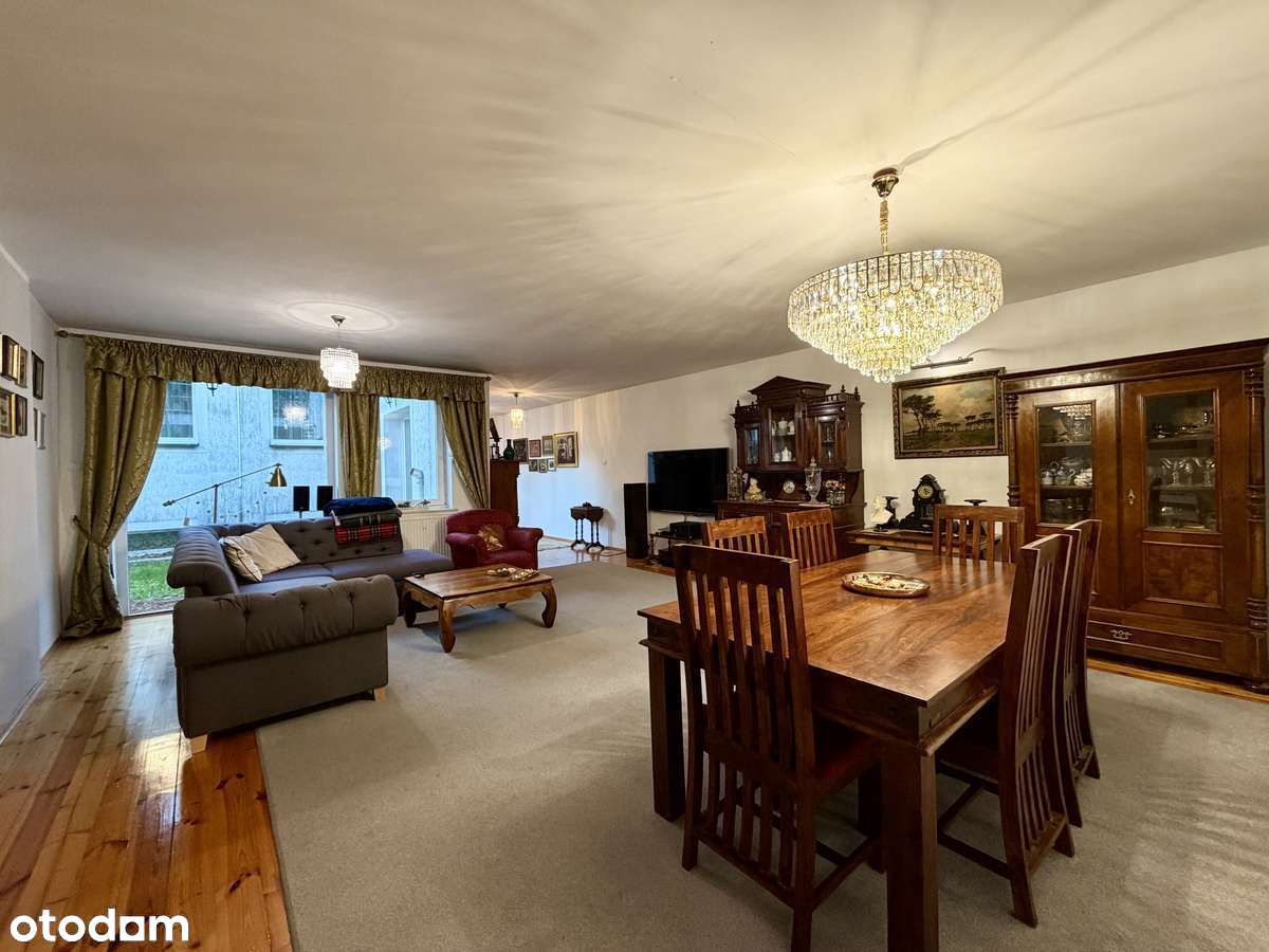 Ul.Lotnicza/5pok/cztery poziomy/ogród/garderoba/garaż/siłownia-3