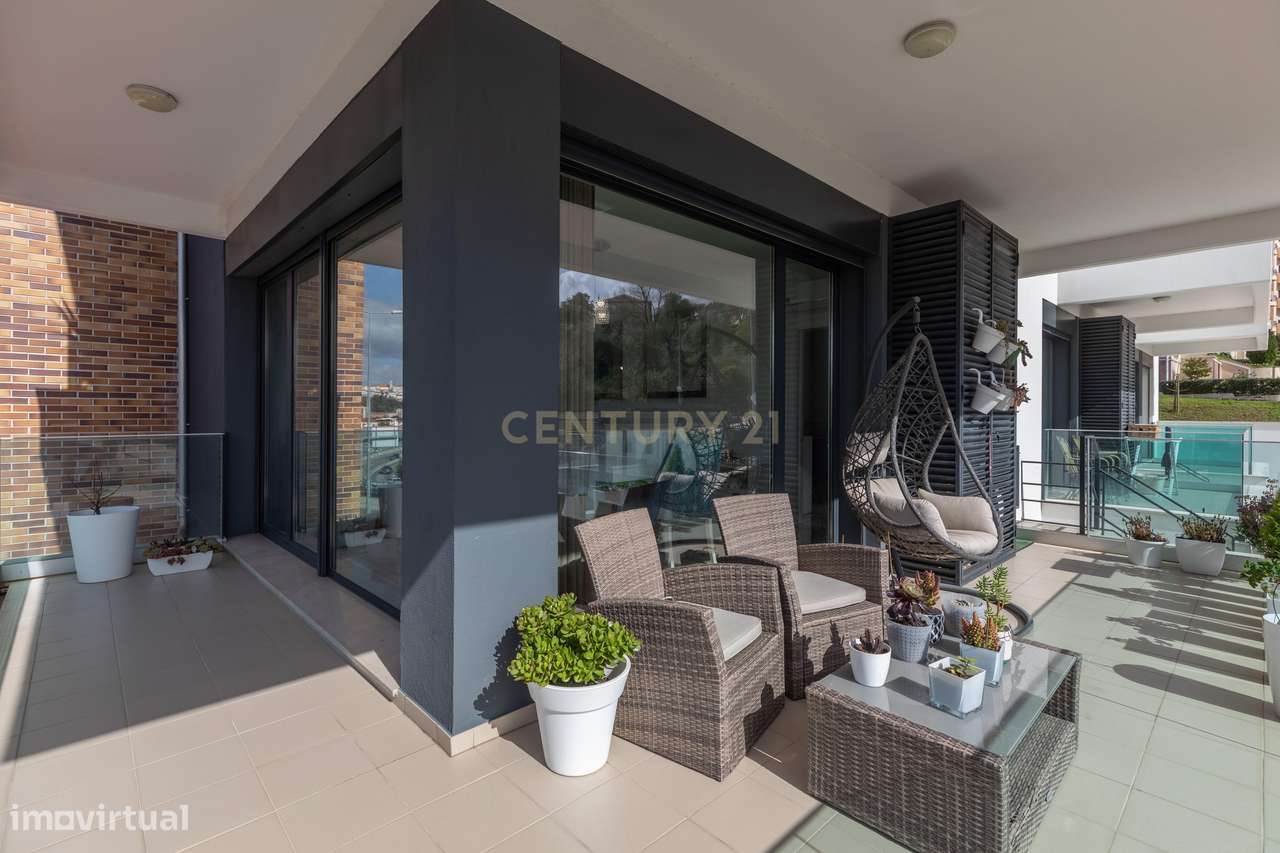 T2 com 2 Suites | Quinta da Boavista | Santo António dos Olivais | Coi-5