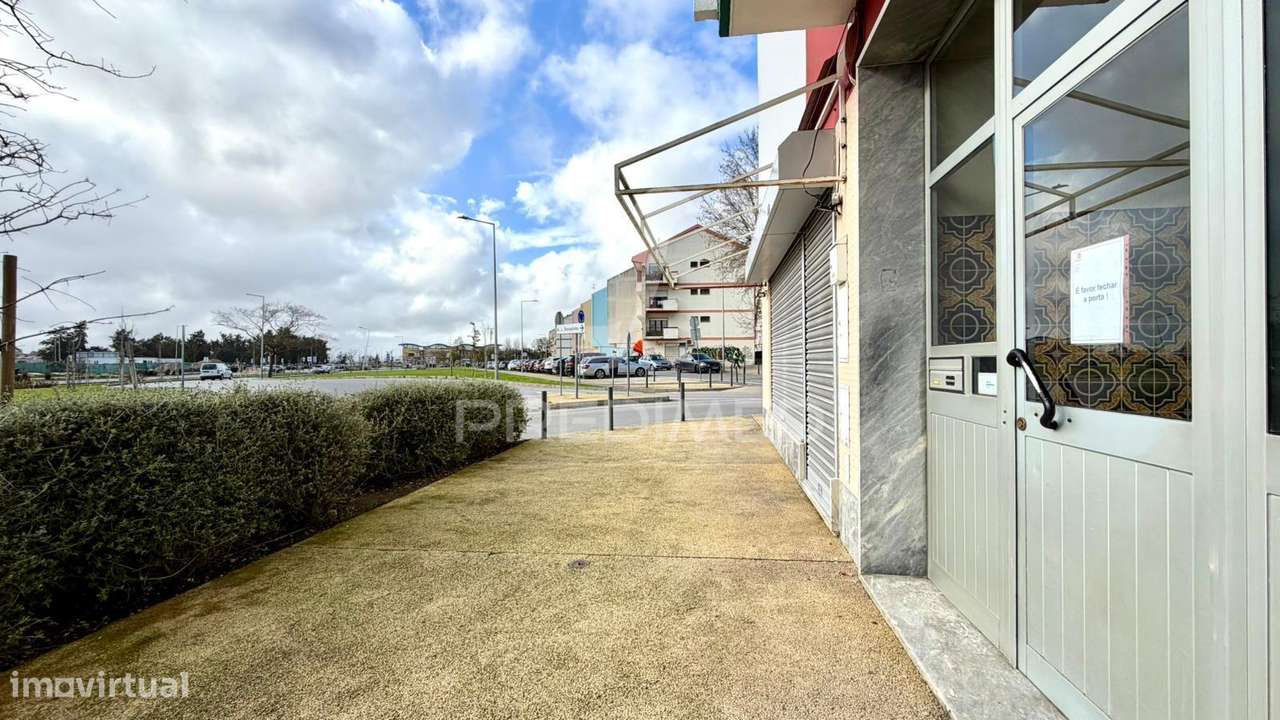 T3 com vista Rio na Verderena, Barreiro - Grande imagem: 4/26