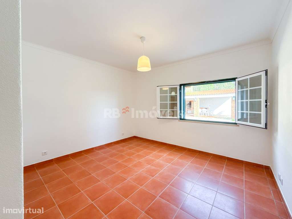 Moradia T3, c/ Jardim, Garagem e Zona de Estar Exterior - Castelo d...-48