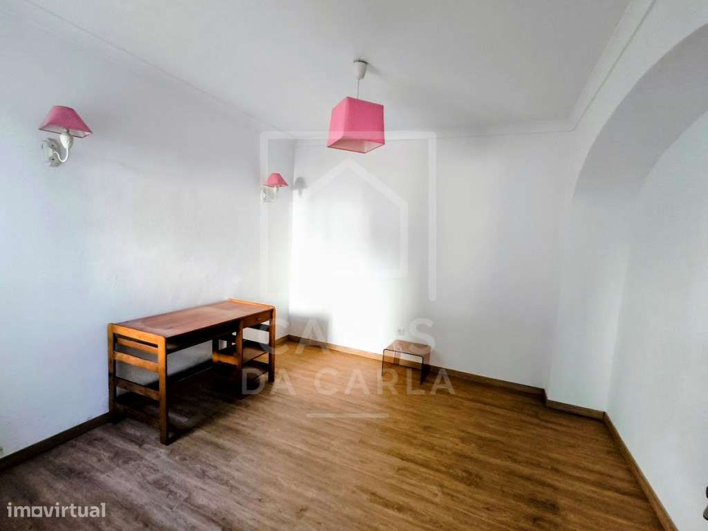 Moradia T3 com quintal em Cuba-13