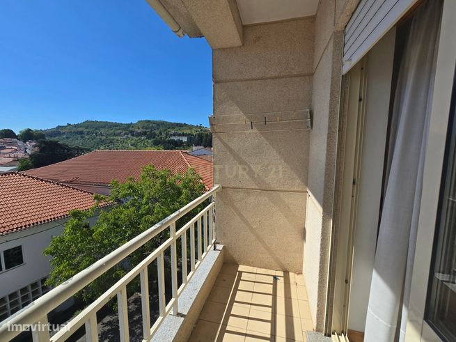Apartamento T3 + 1 em Bragança-22