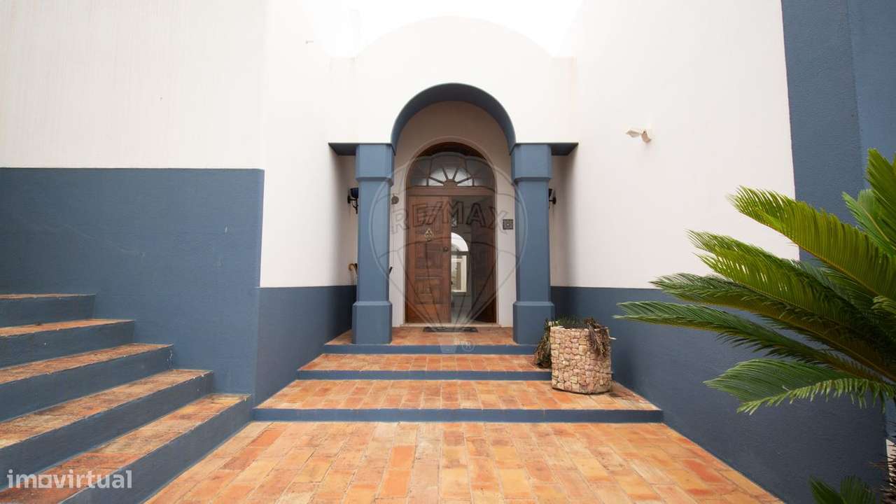 Moradia T5 para venda - Grande imagem: 2/26