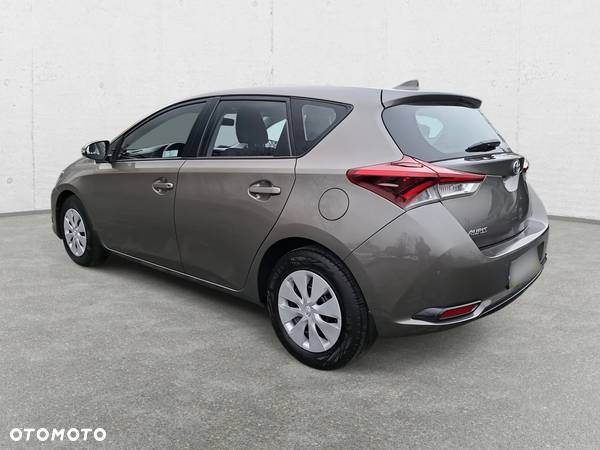 Toyota Auris 1.33 VVT-i Comfort - 7