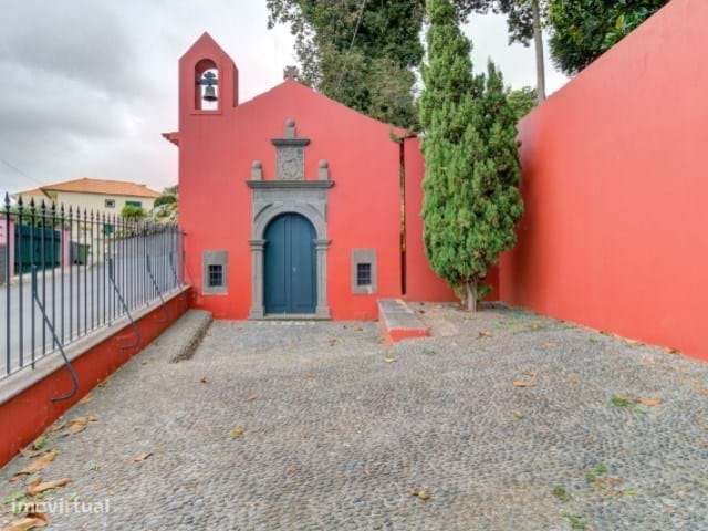 Quinta de Luxo com Duas Moradias e Vista Mar – Um Refúgio Exclusivo no-25