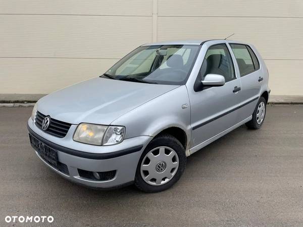 Volkswagen Polo 1.4 Comfortline - 1