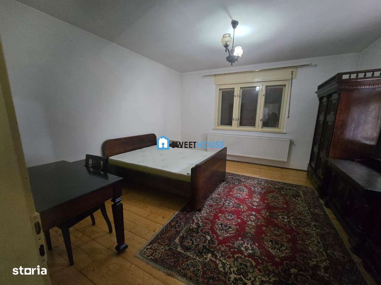 Casa de vanzare  cu 3 camere ,  central in Fagaras-11