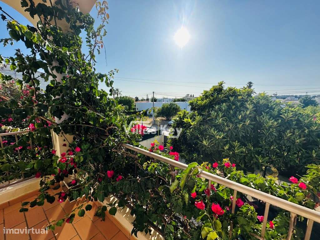 Encantadora moradia T4 perto das praias, Lagos, Luz - Grande imagem: 3/25