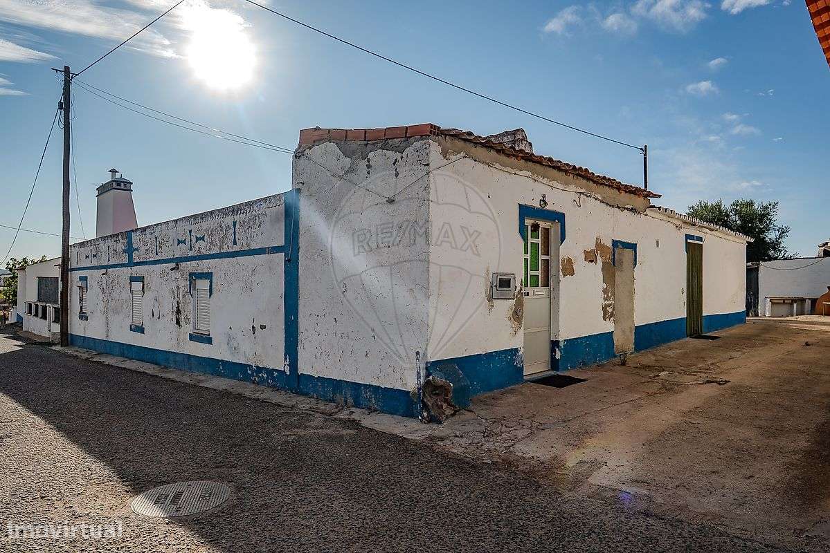 Moradia T5 para venda - Grande imagem: 2/6