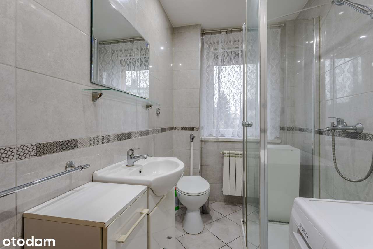 Dom w świetnej lokalizacji zarówno dla rodziny jak i na cel komercyjny - Pełny obrazek: 4/11