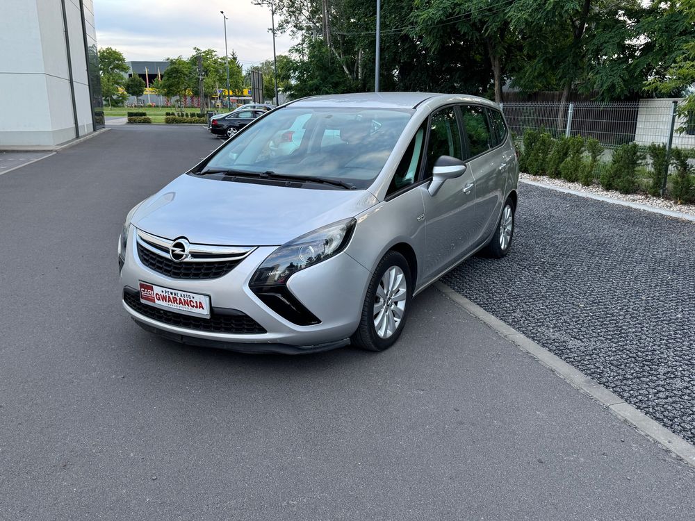 Opel Zafira C 2013