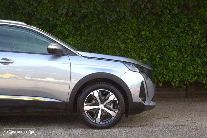 Peugeot 3008 1.5 BlueHDi Allure EAT8 - 5