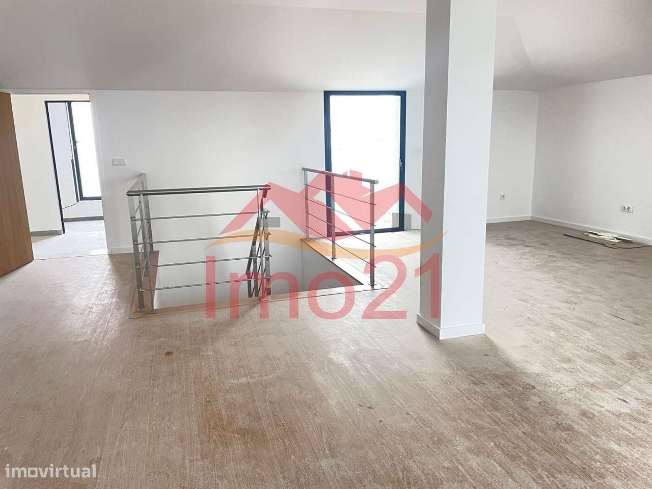 T2 Duplex com Terraço novo em Esgueira-15