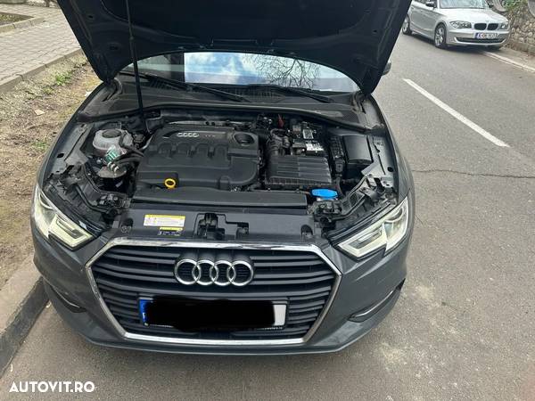 Audi A3 2.0 35 TDI S tronic quattro Basic - 2