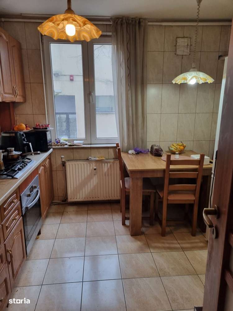 Apartament 3 camere Drumul Taberei (Pta. Valea Ialomitei)-0