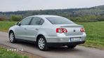 Volkswagen Passat 2.0 TDI Highline DSG - 4