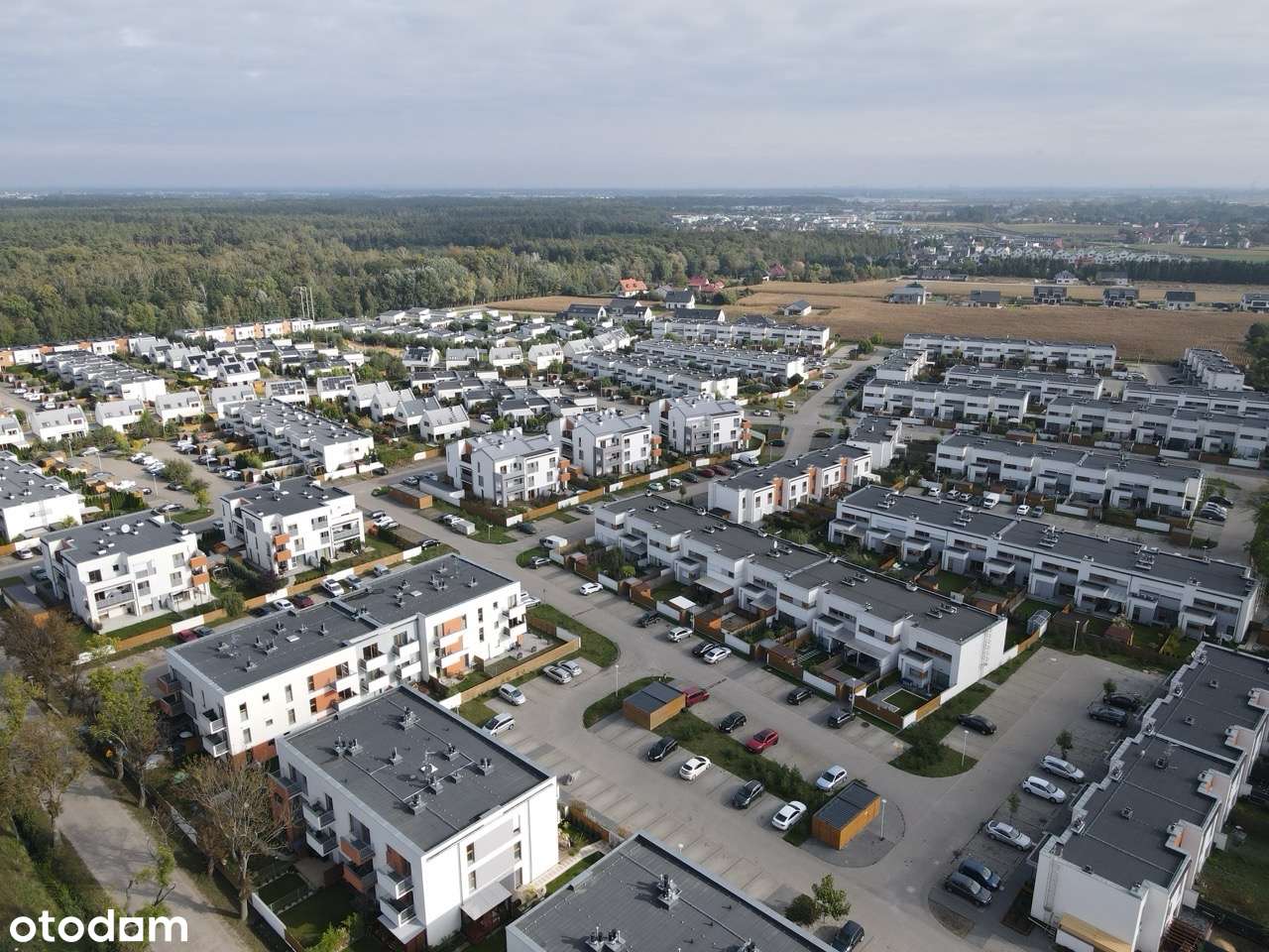 Bardzo zadbane mieszkanie z dużym ogrodem i jacuzzi-16