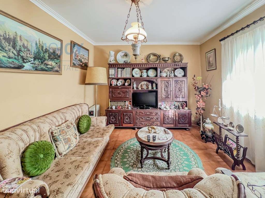 Moradia T4 para Venda em Alcabideche - Grande imagem: 4/37