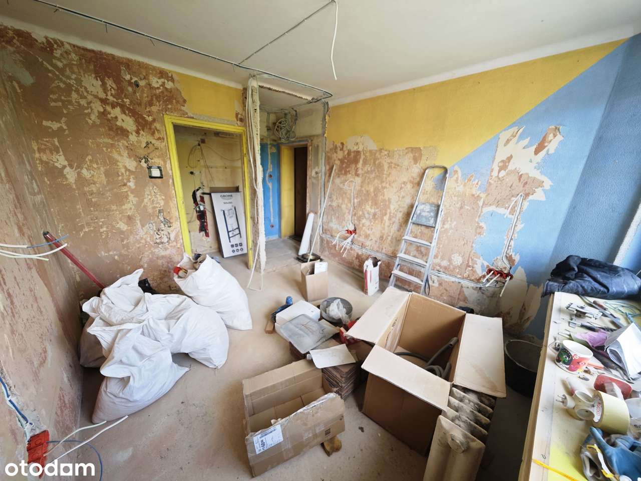 Sprzedam niedokończoną inwestycje, 3 pokoje, dobra lokalizacja,balkon-9