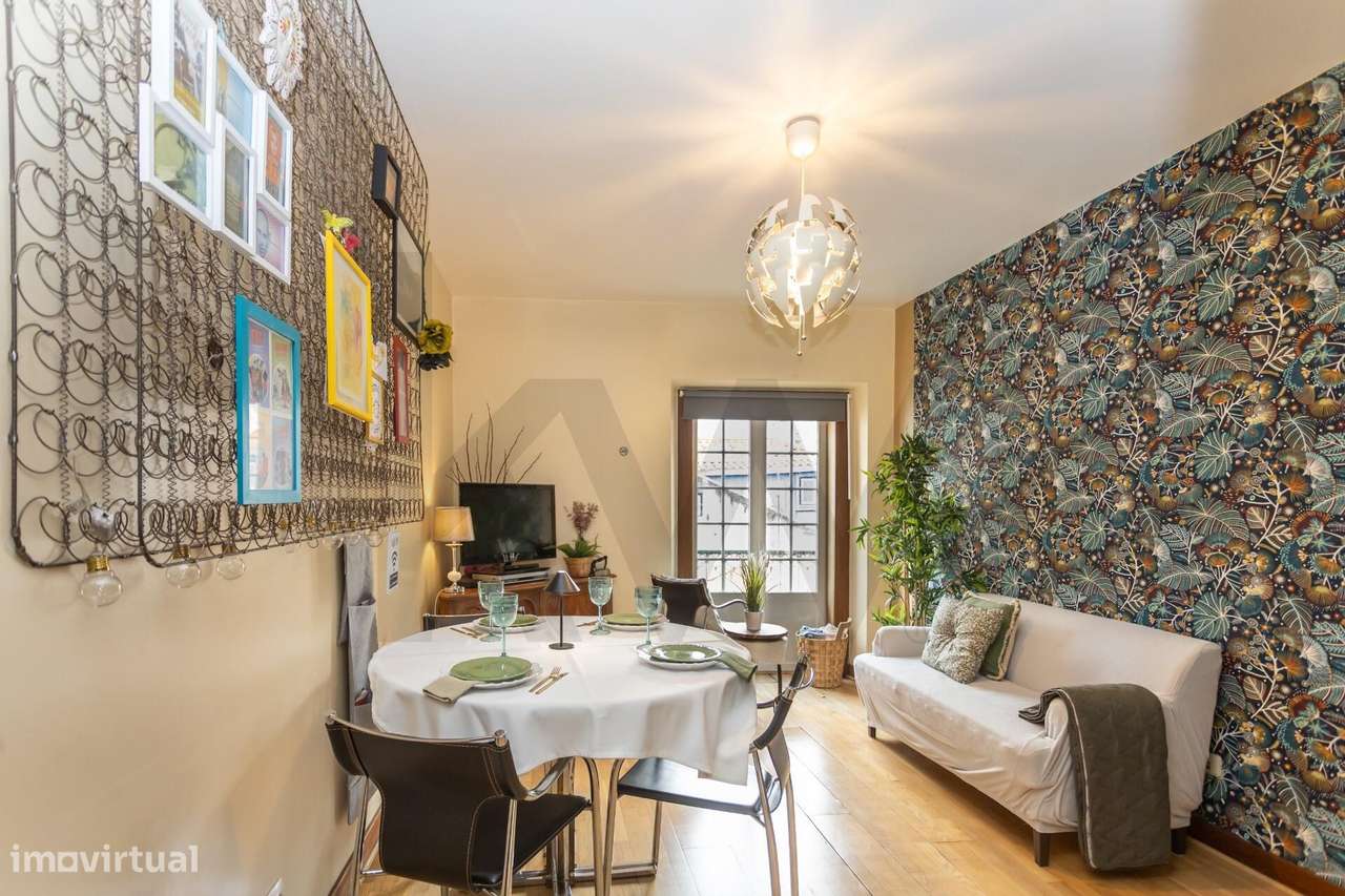 Duplex T1+2 mobilado com varanda, 88m2 em Alojamento local,  Rua da At - Grande imagem: 2/39