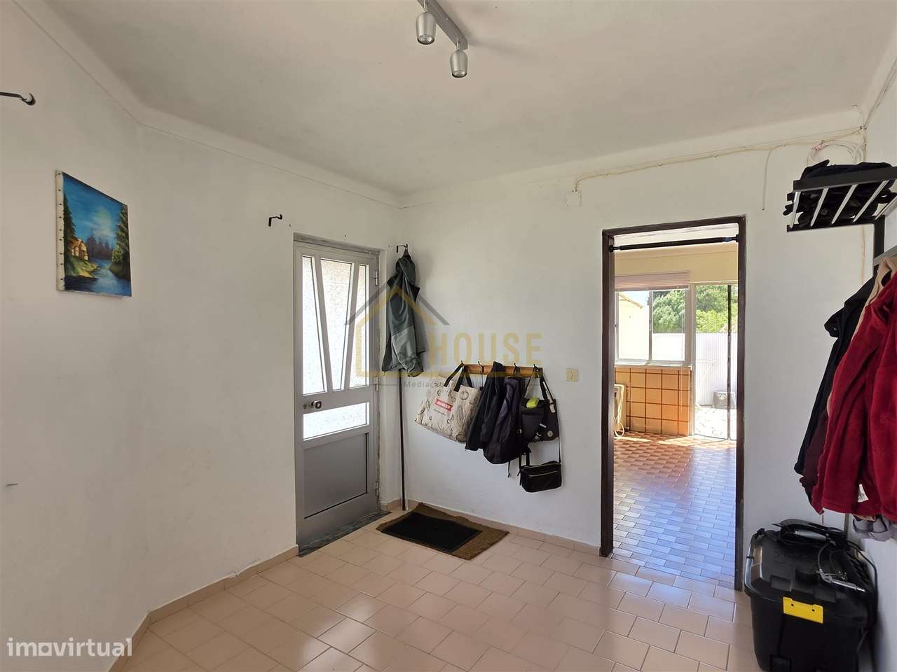 Moradia Térrea T3+1 com Espaço Exterior-12