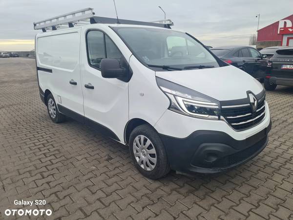 Renault TRAFIC - 2