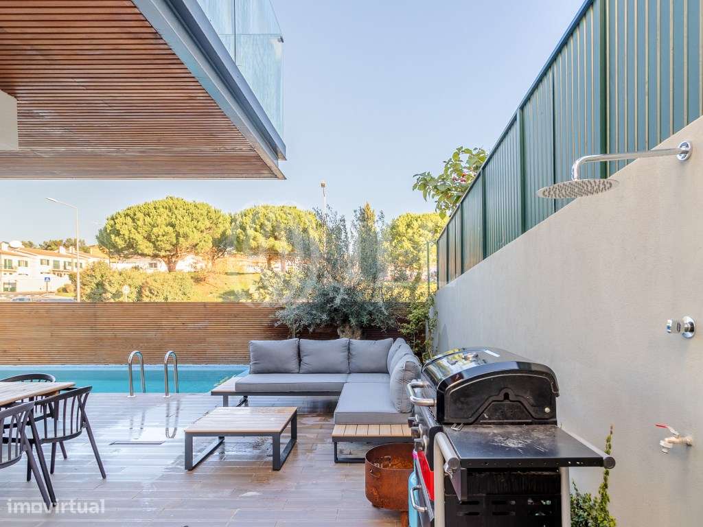 Moradia T4 com piscina no Cobre em Cascais - Grande imagem: 4/28