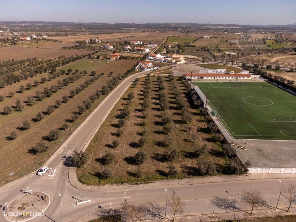 Negociável | Terreno Urbano em Reguengos de Monsaraz-19