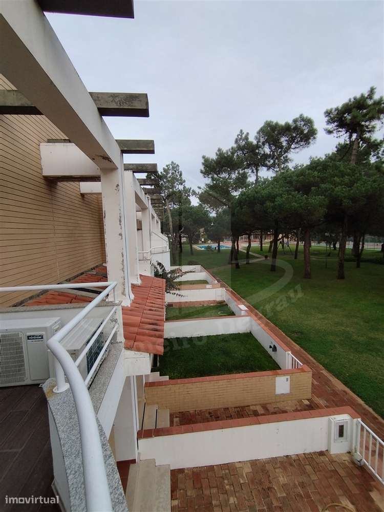 Apartamento T2+1 com mezanino em condomínio fechado – Aldeamento Liris-30