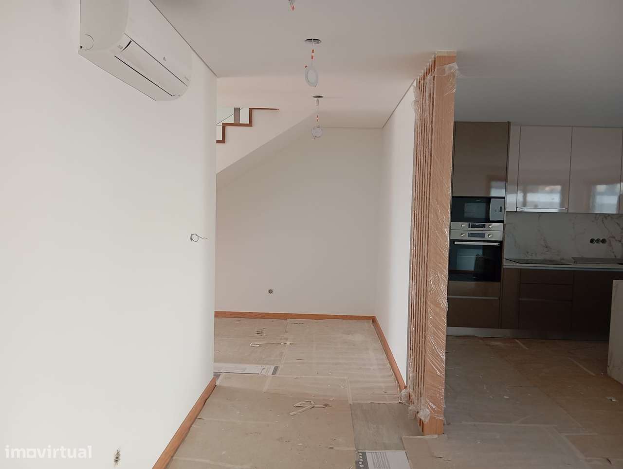 Moradias T3 de Luxo em Santa Maria de Lamas - Grande imagem: 5/22