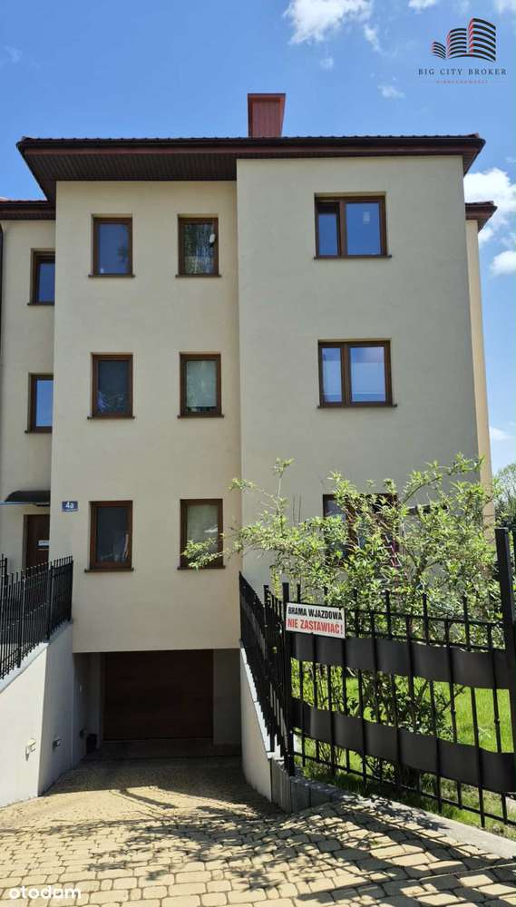 Rodzinne mieszkanie w doskonałej lokalizacji - Pełny obrazek: 2/14