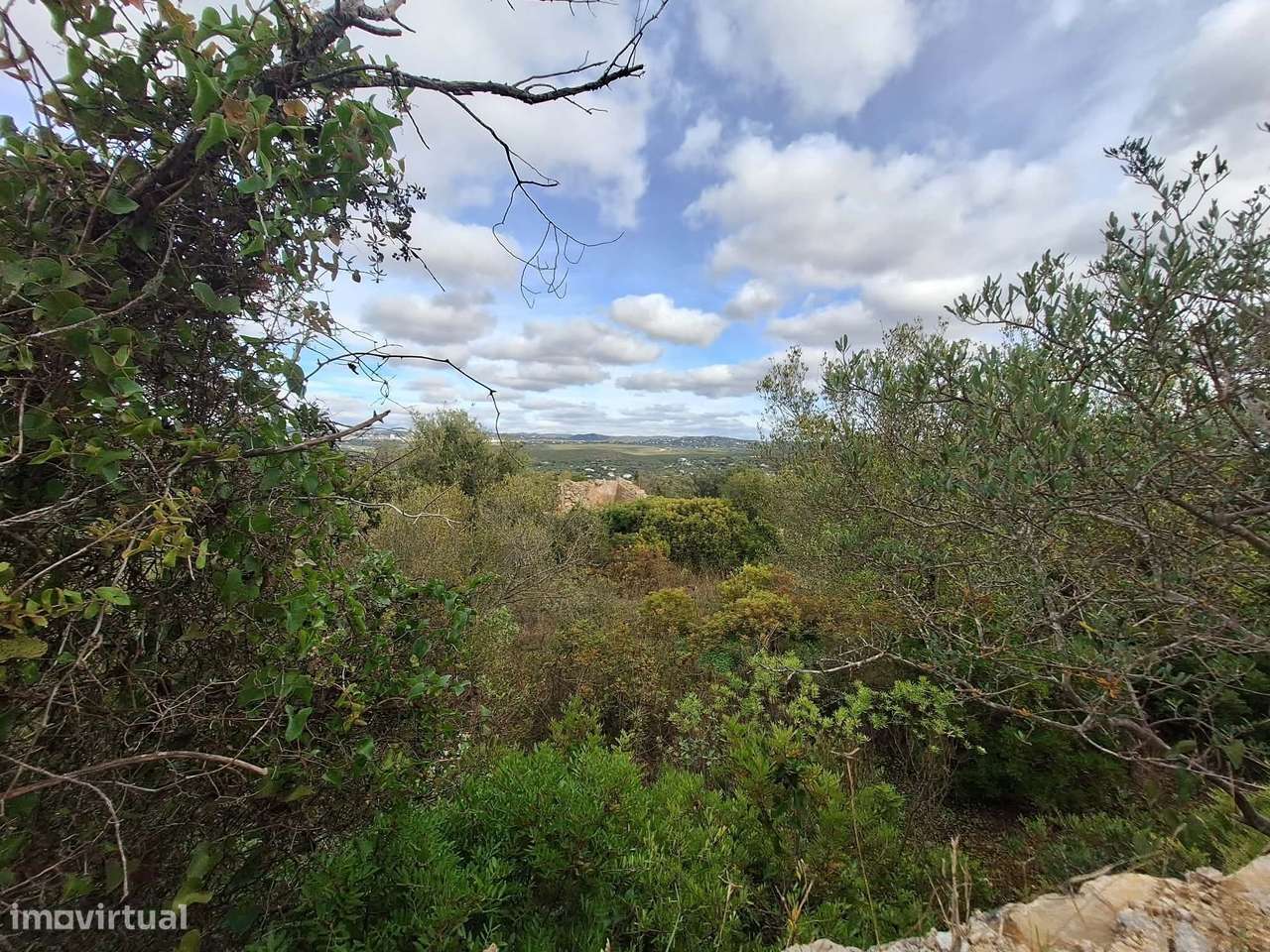 Terreno no Ruína no concelho de Faro-6